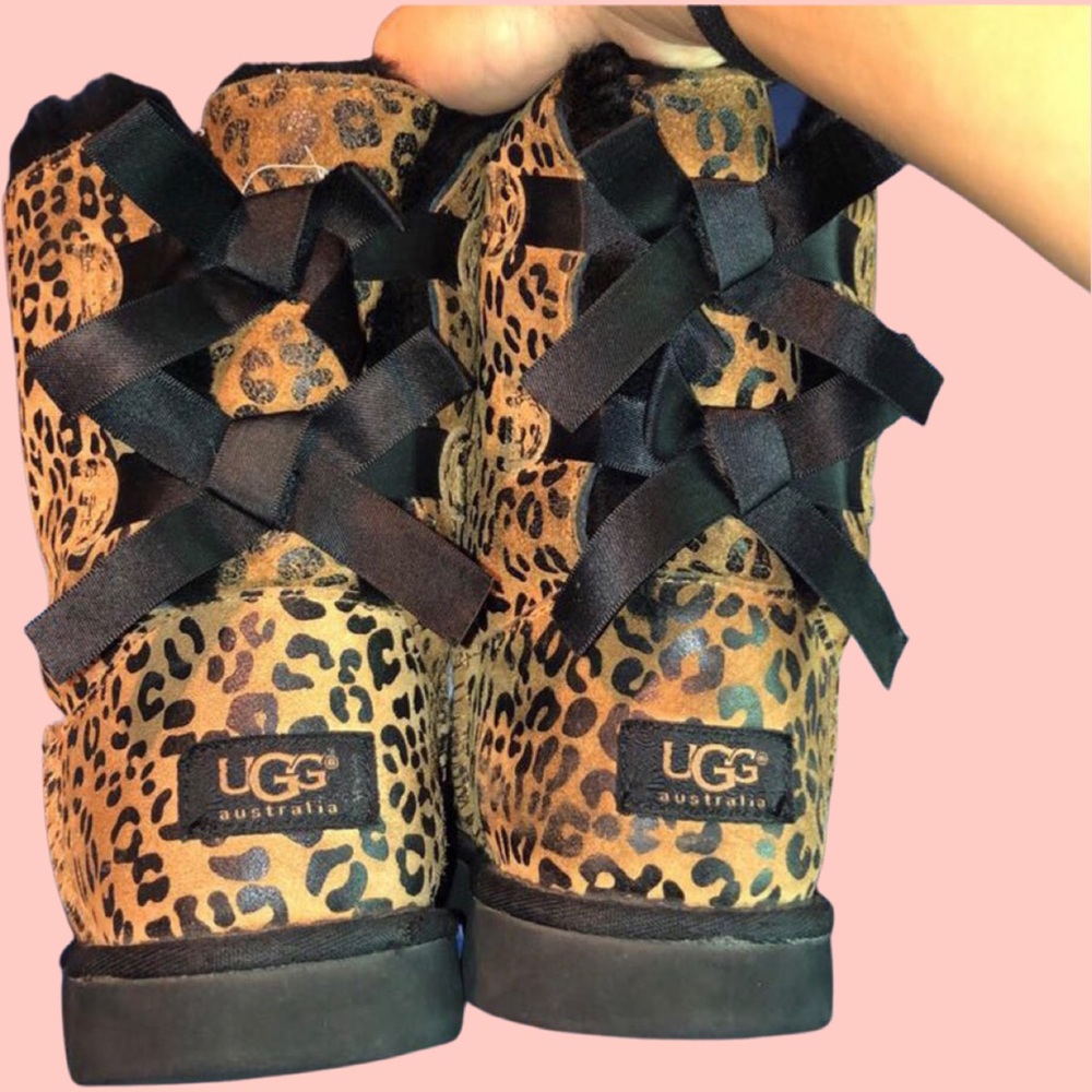 Cheetah Print Bailey Bow UGGs